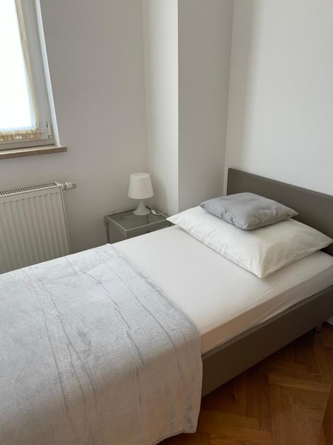 Apartment Isabell Сплит Экстерьер фото